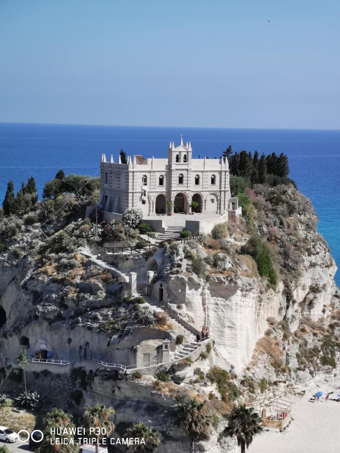 Sole E Luna Capo Vaticano Ricadi Exterior photo